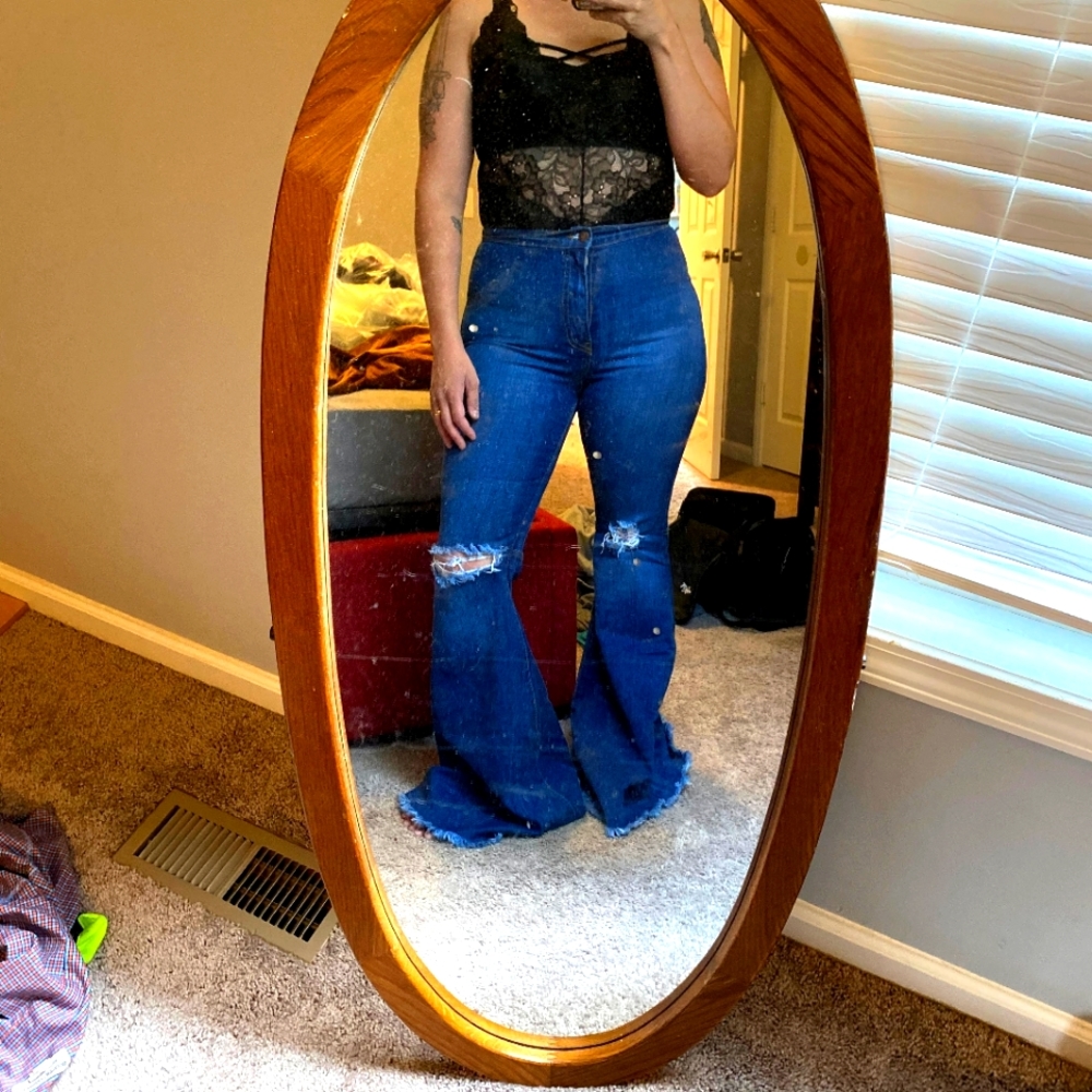 Bell Bottom High Waist Jeans